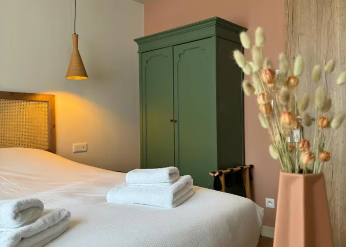 La Maison D'irmine Hotel *